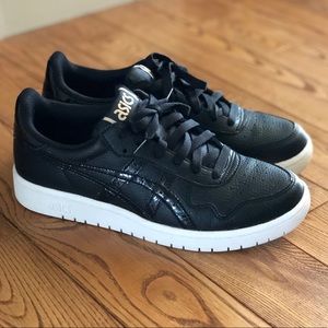 ASICS Women’s Black Japan S Sneaker Shoes -  7.5